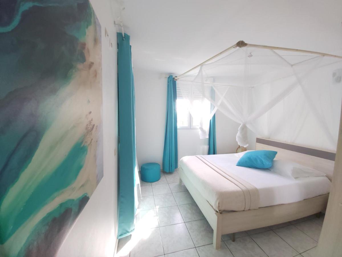 Villa Jeanisette Trois-Rivières エクステリア 写真